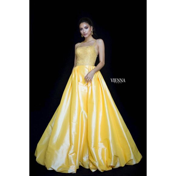 Yellow Vienna Size 6 Ball gown dress - Picture 1 of 2